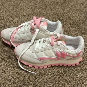 Marc jacob sneaker size 37 women
